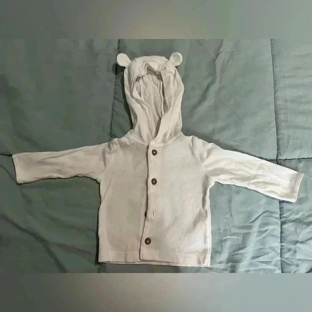 Carter's set of 3 piece Pant/T-shirt and Hoddie